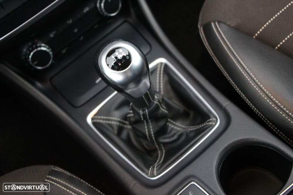 Mercedes-Benz A 200 - 10