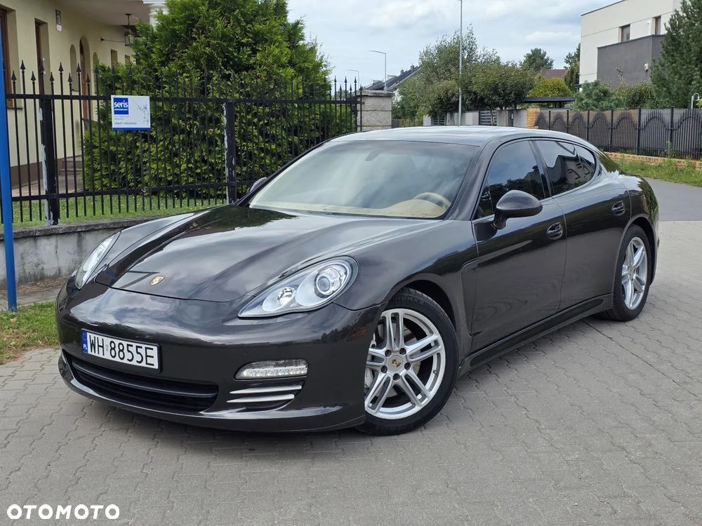 Porsche Panamera 4 PDK - 1
