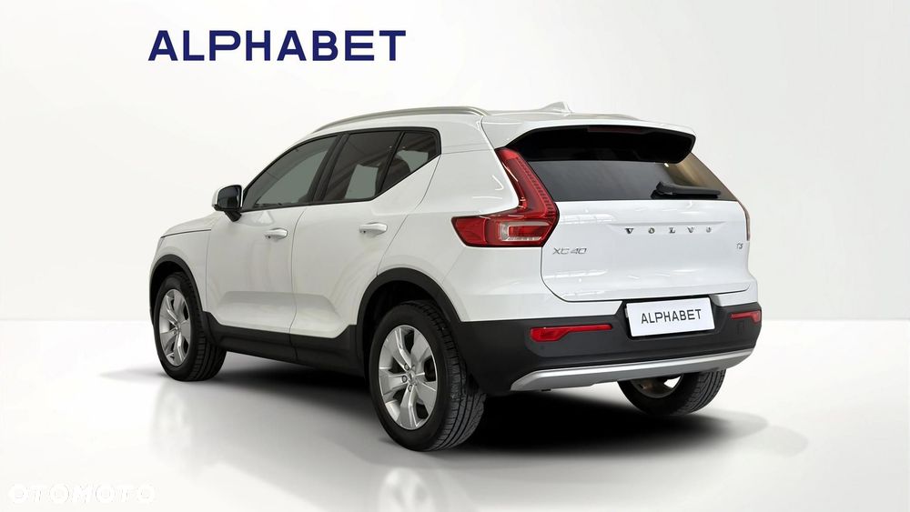 Volvo XC 40 T3 Momentum Pro - 7