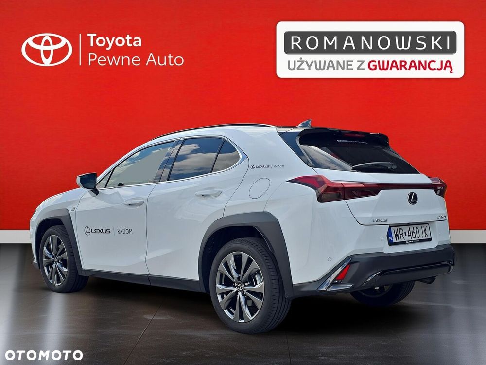 Lexus UX 300h F Sport Design - 3