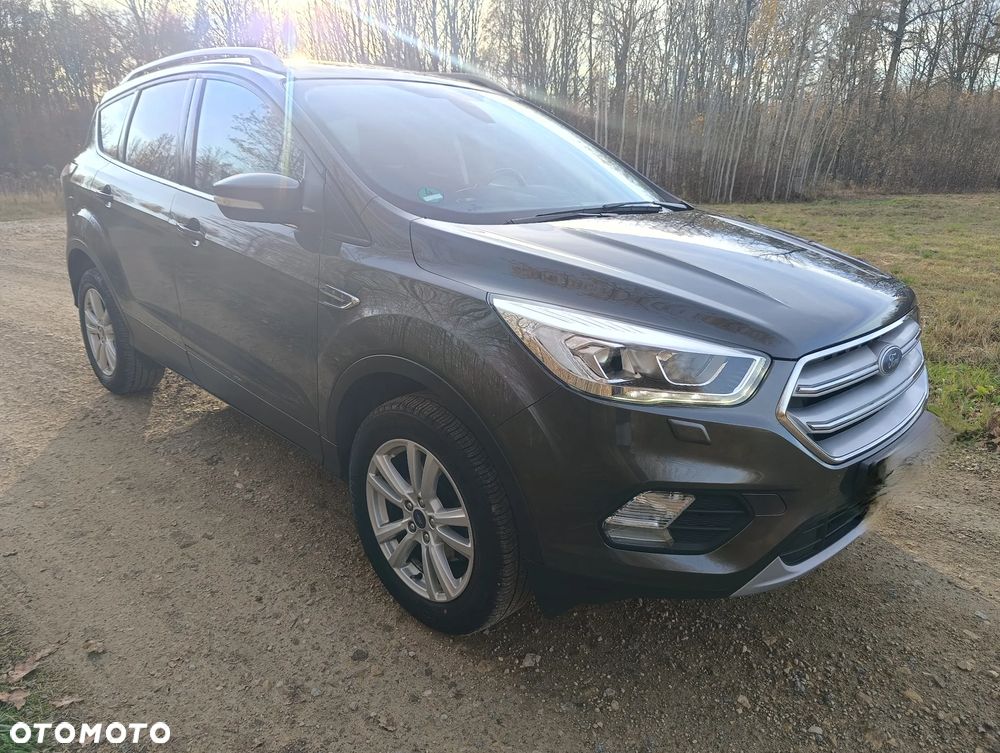 Ford Kuga 1.5 EcoBoost TITANIUM - 8