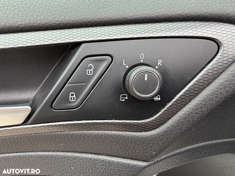 Volkswagen Golf 1.6 TDI BlueMotion Technology DSG Cup - 26