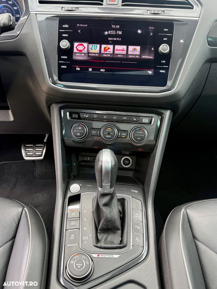 Volkswagen Tiguan 2.0 TDI 4Mot DSG Highline - 17