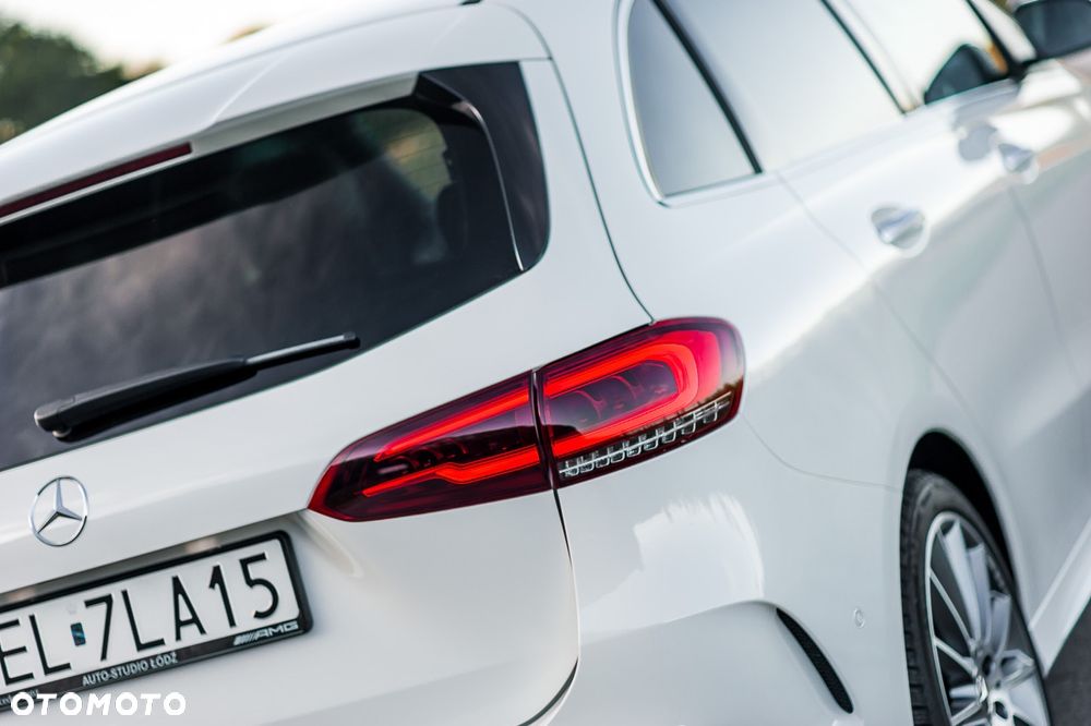 Mercedes-Benz Klasa B 200 d AMG Line 8G-DCT - 7