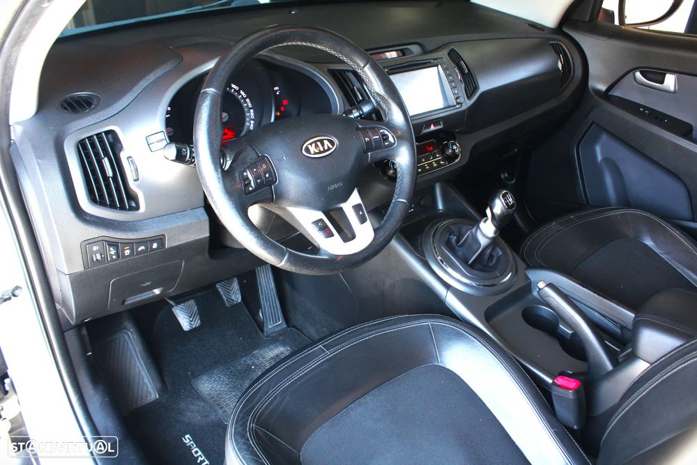 Kia Sportage 1.7 CRDI ISG TX - 30