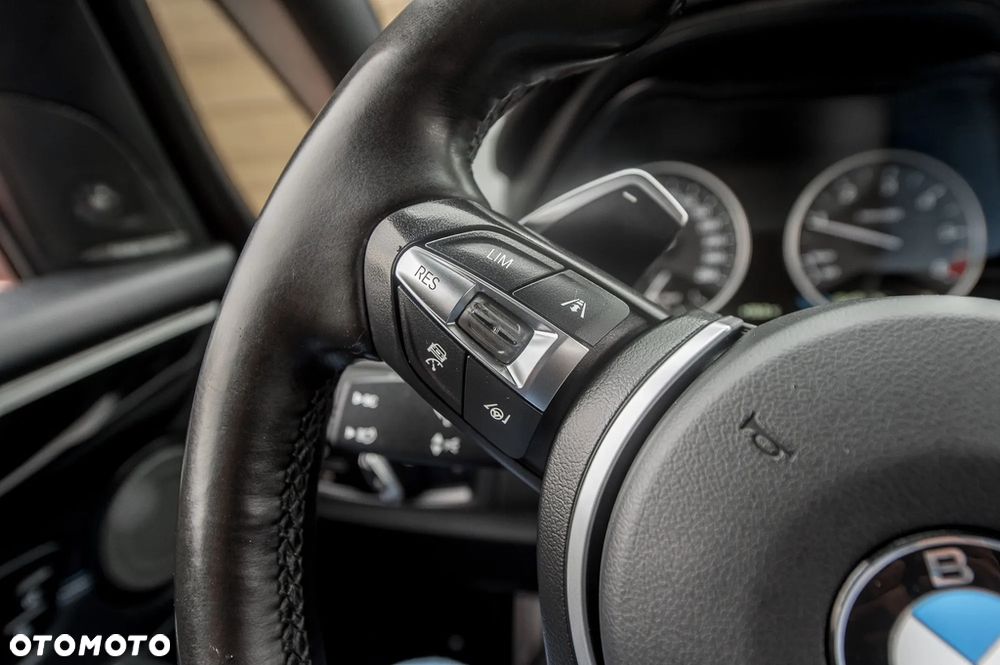 BMW Seria 2 220d xDrive Sport-Aut M Sport - 31