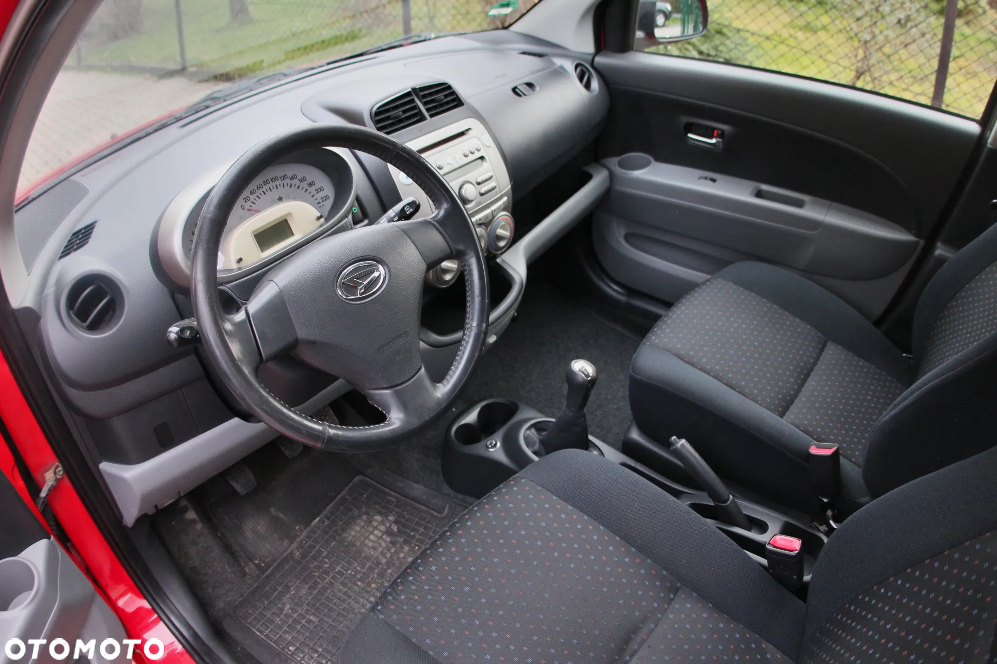 Daihatsu Sirion - 21