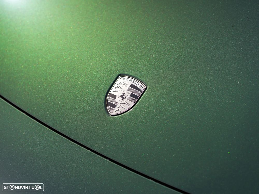 Porsche Macan Electric Turbo - 31