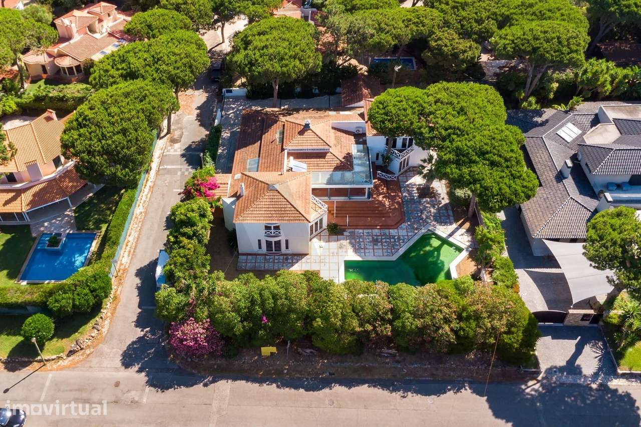 Moradia  T8 em Quinta da Marinha - Grande imagem: 5/44