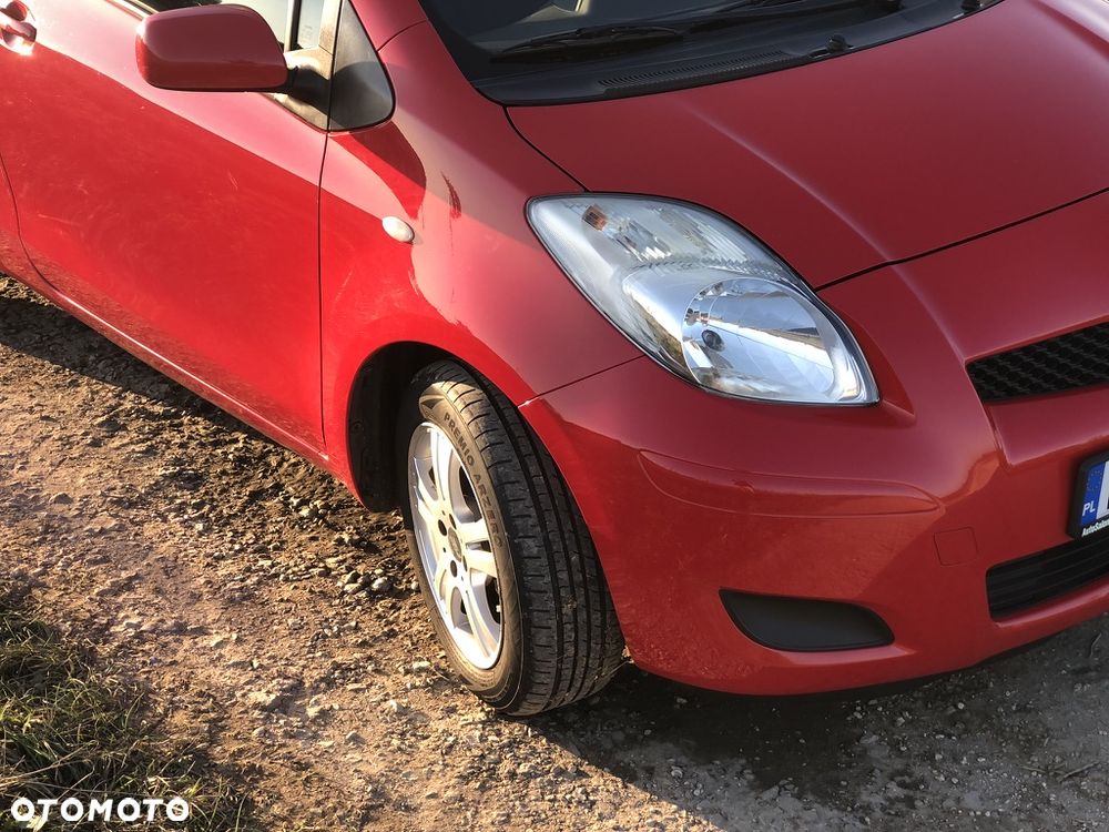 Toyota Yaris - 5