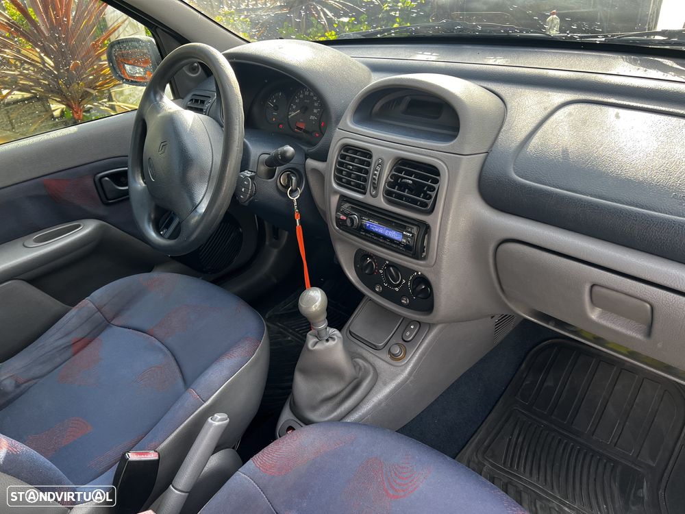 Renault Clio 1.5 dCi Extreme - 7