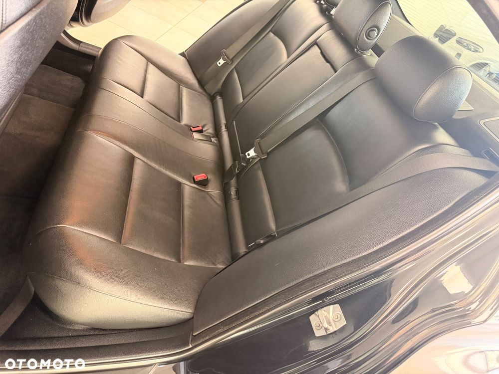 BMW Seria 5 - 23
