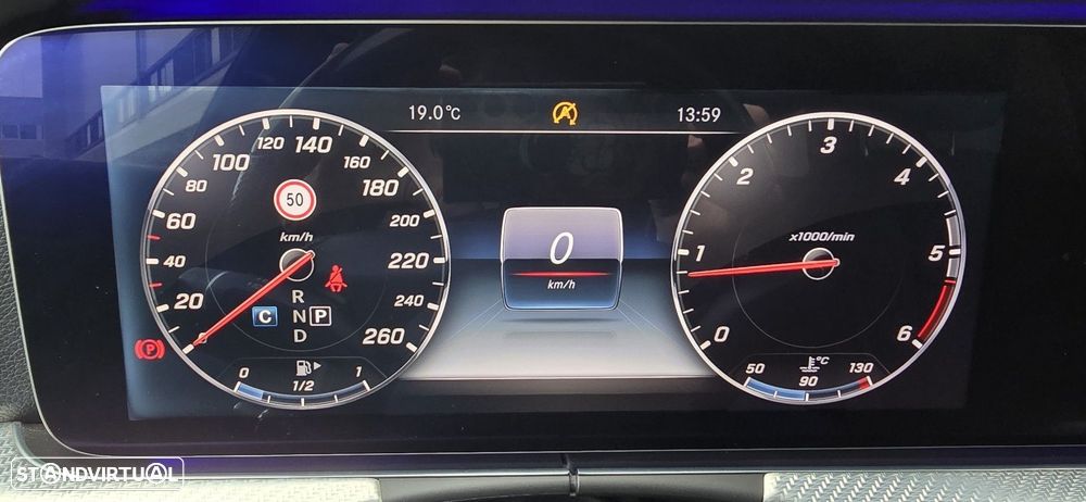 Mercedes-Benz E 220 d 4-Matic All Terrain Avantgarde + - 29