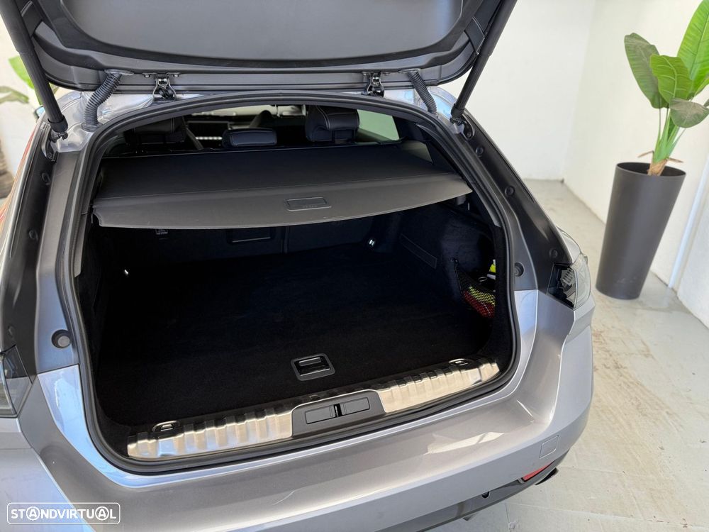 Peugeot 508 SW Plug-In Hybrid 225 e-EAT8 Allure Pack - 25