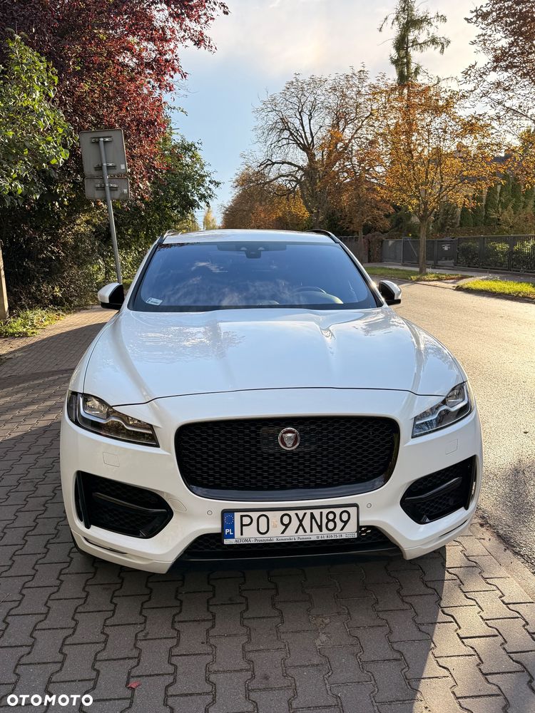 Jaguar F-Pace 25t AWD Prestige - 4