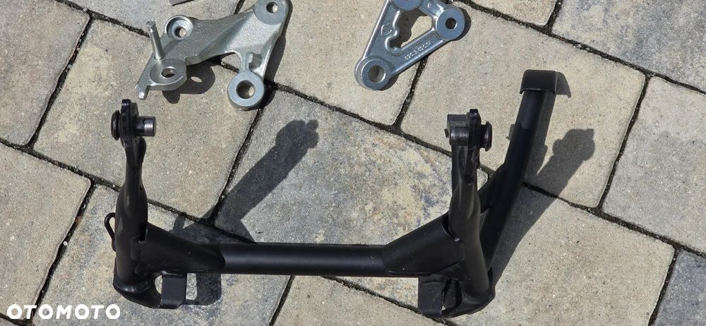 stopka centralna Ducati Hyperstrada, Hypermotard 821 / 939 - 2