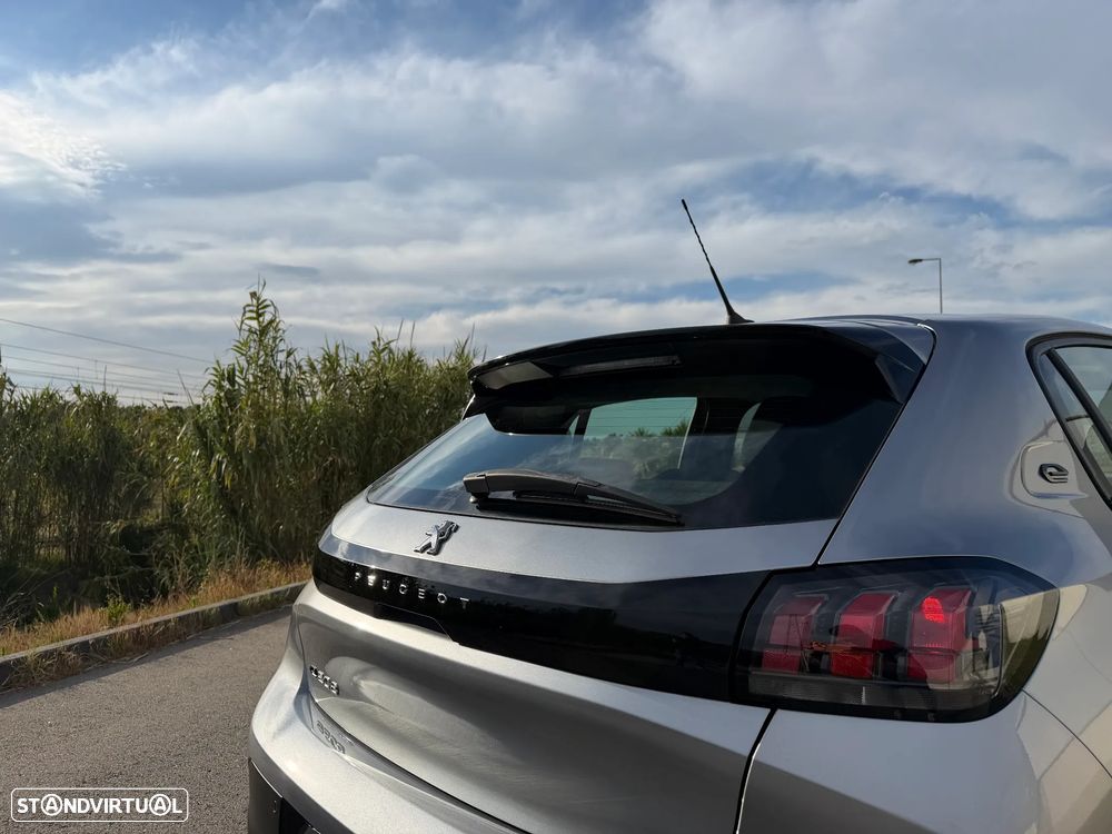 Peugeot e-208 Active Pack - 16