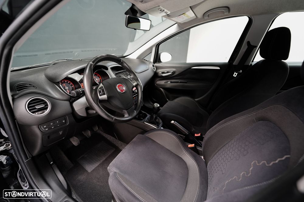 Fiat Punto 1.3 M-Jet Lounge S&S - 6