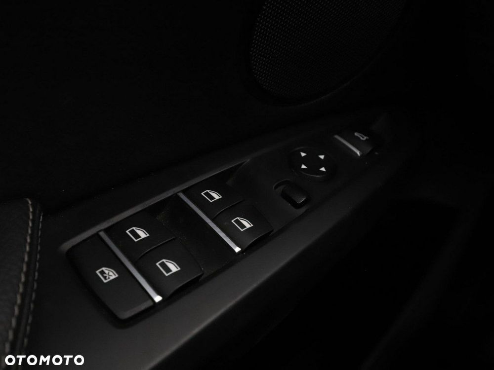 BMW X4 xDrive20d - 34