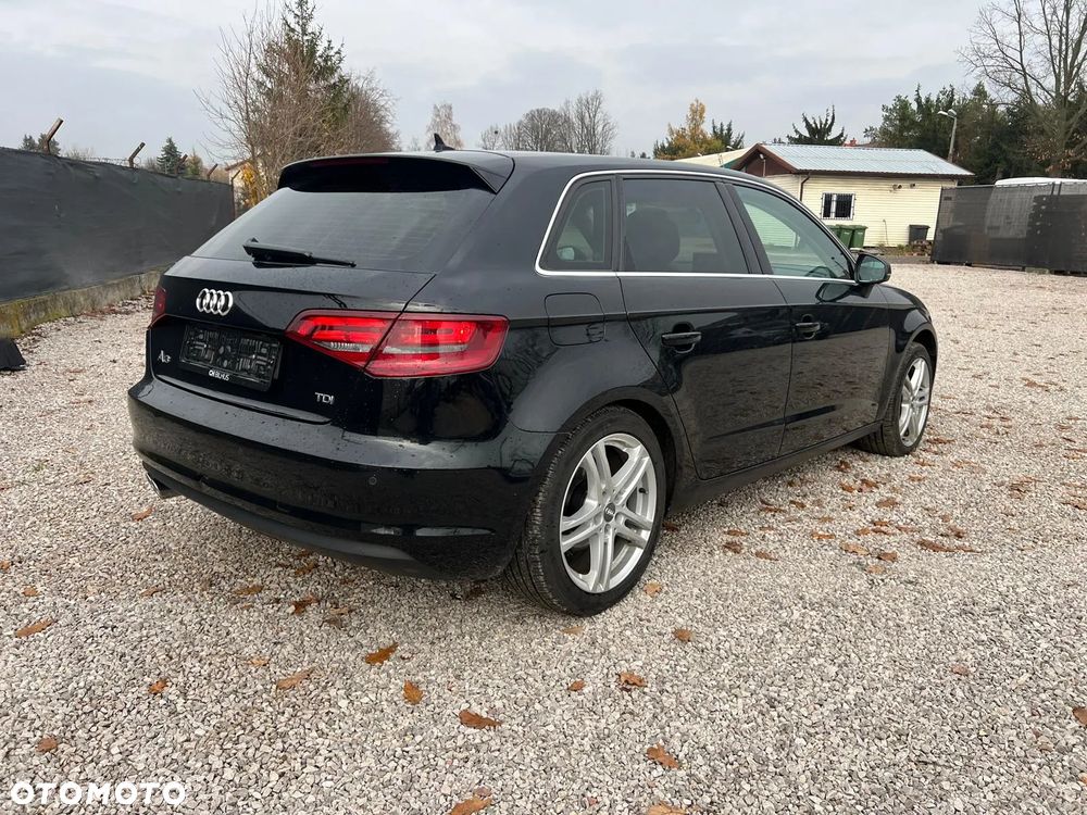 Audi A3 Sportback 2.0 TDI S tronic design - 9