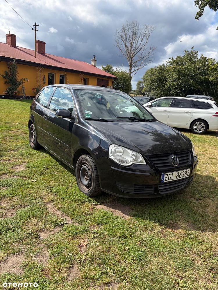 Volkswagen Polo - 2