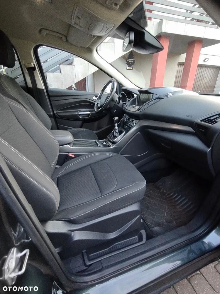Ford Kuga 1.5 EcoBoost 2x4 Business Edition - 18