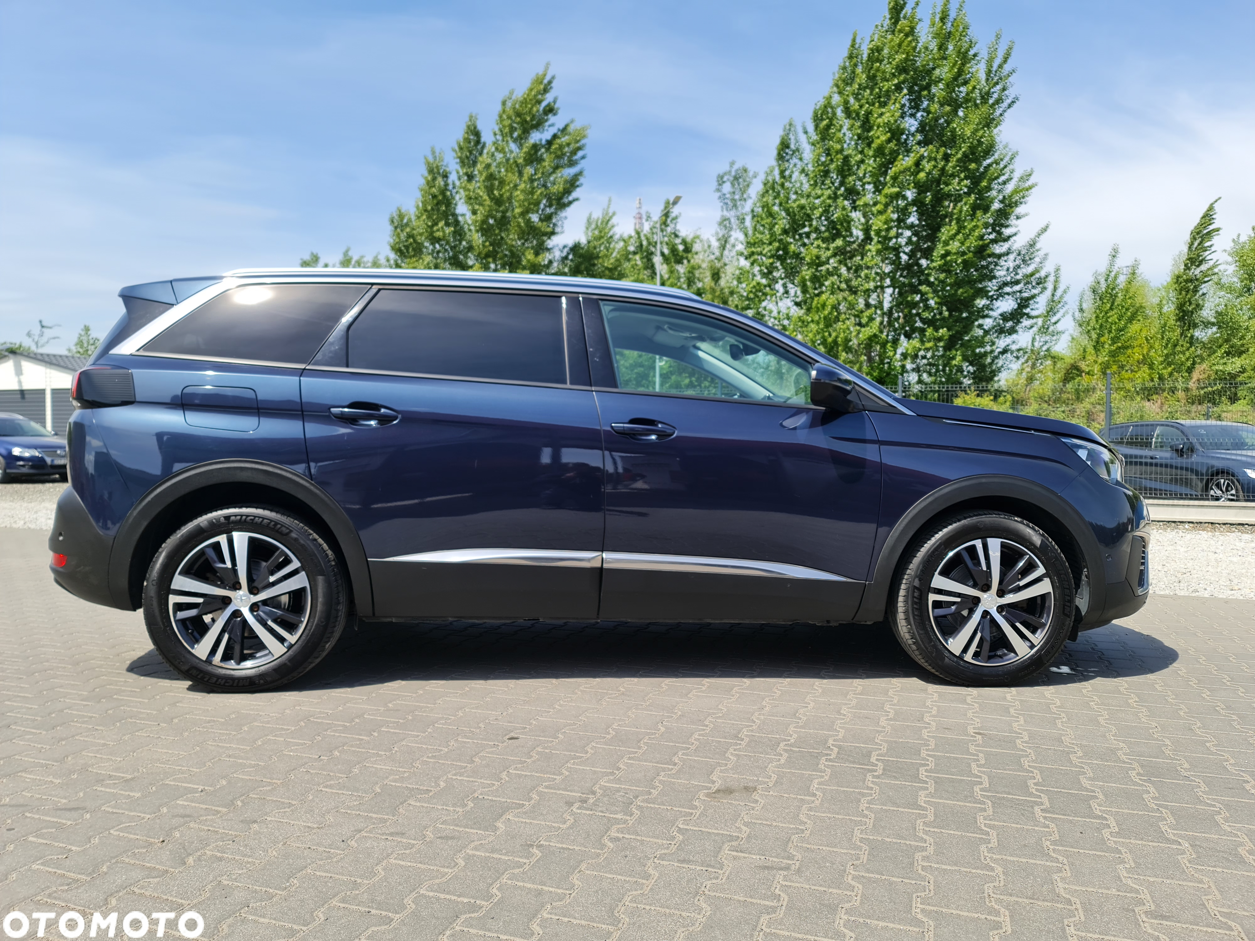 Peugeot 5008 1.6 BlueHDI Allure S&S EAT6 - 8