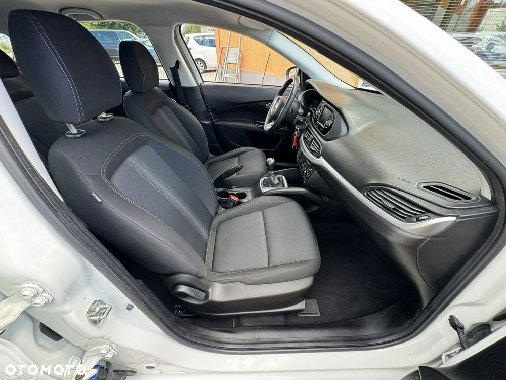 Fiat Tipo 1.4 16v Pop EU6d - 26