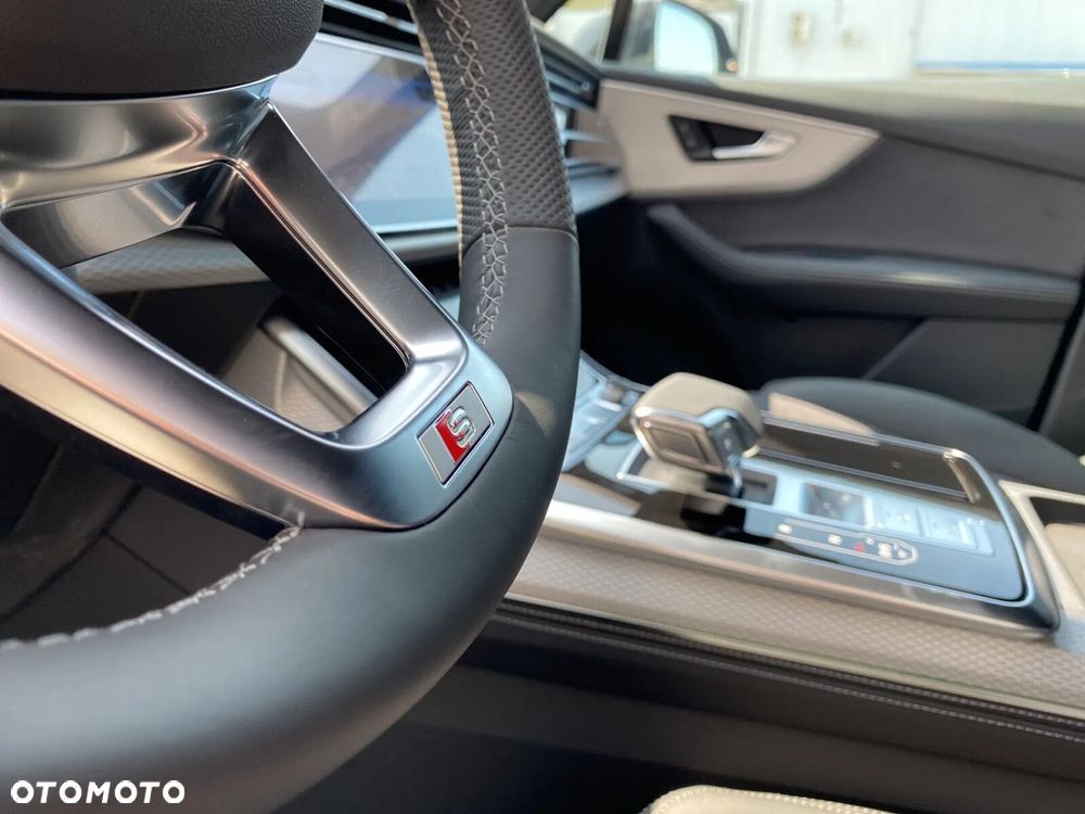 Audi Q7 - 18