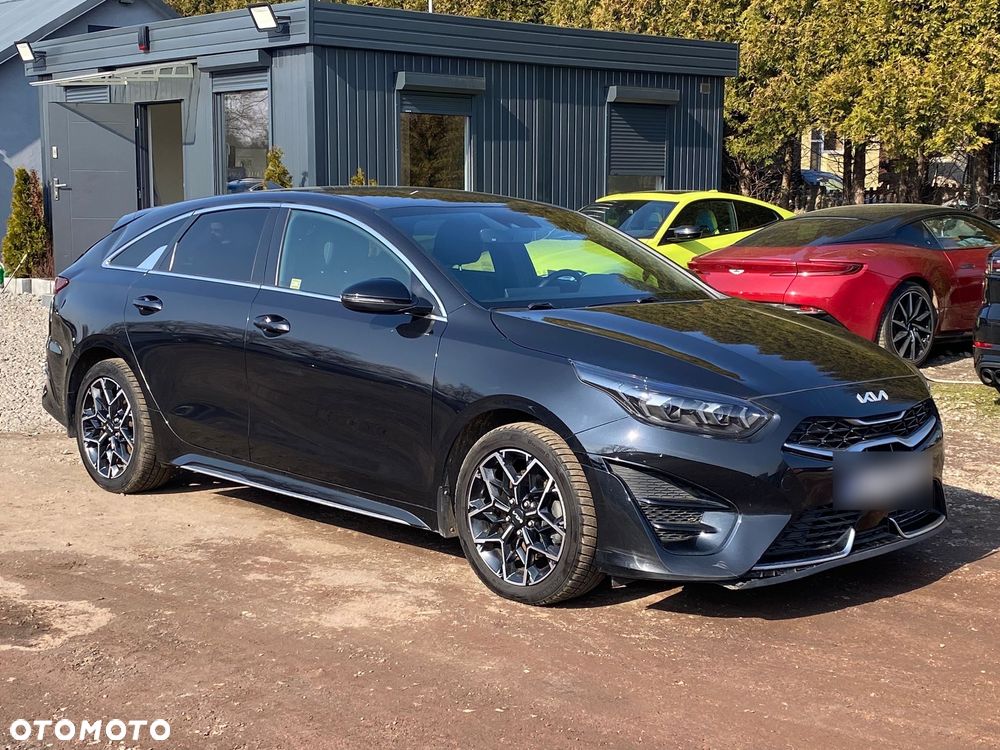 Kia ProCeed - 2