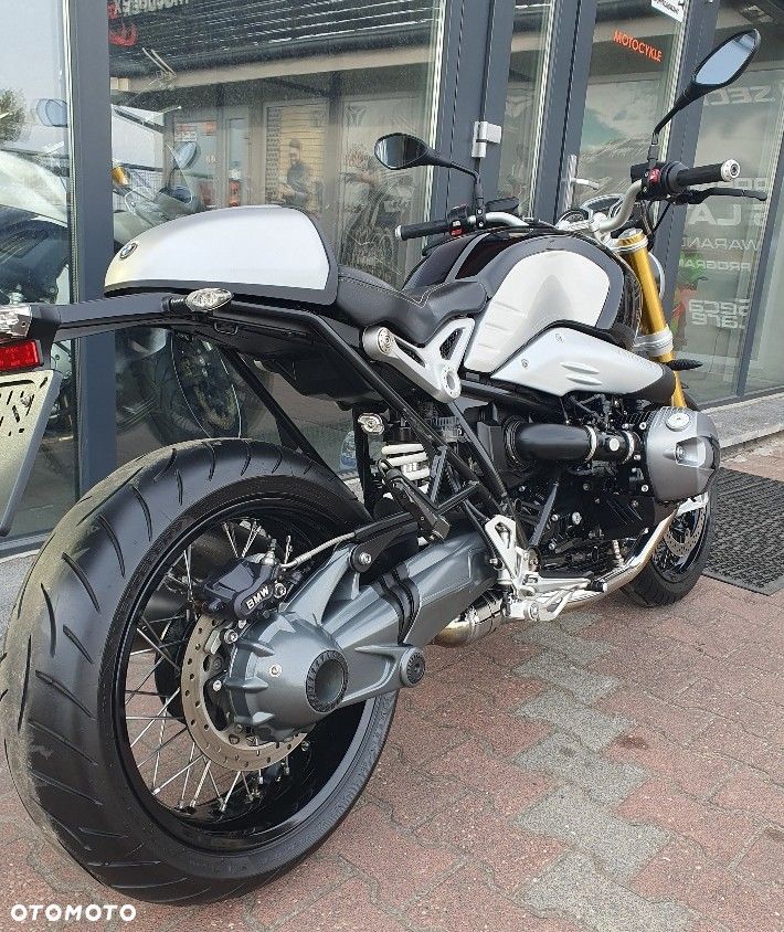 BMW R - 26