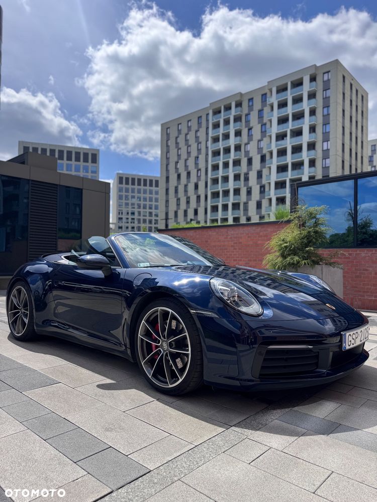 Porsche 911 Carrera 4S Cabrio - 9