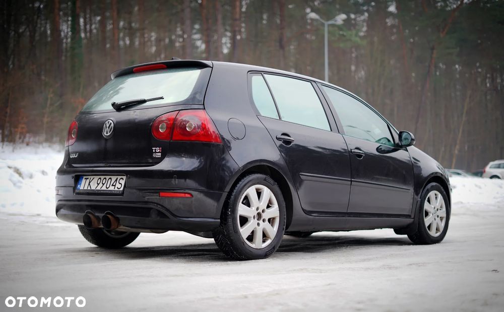 Volkswagen Golf - 10