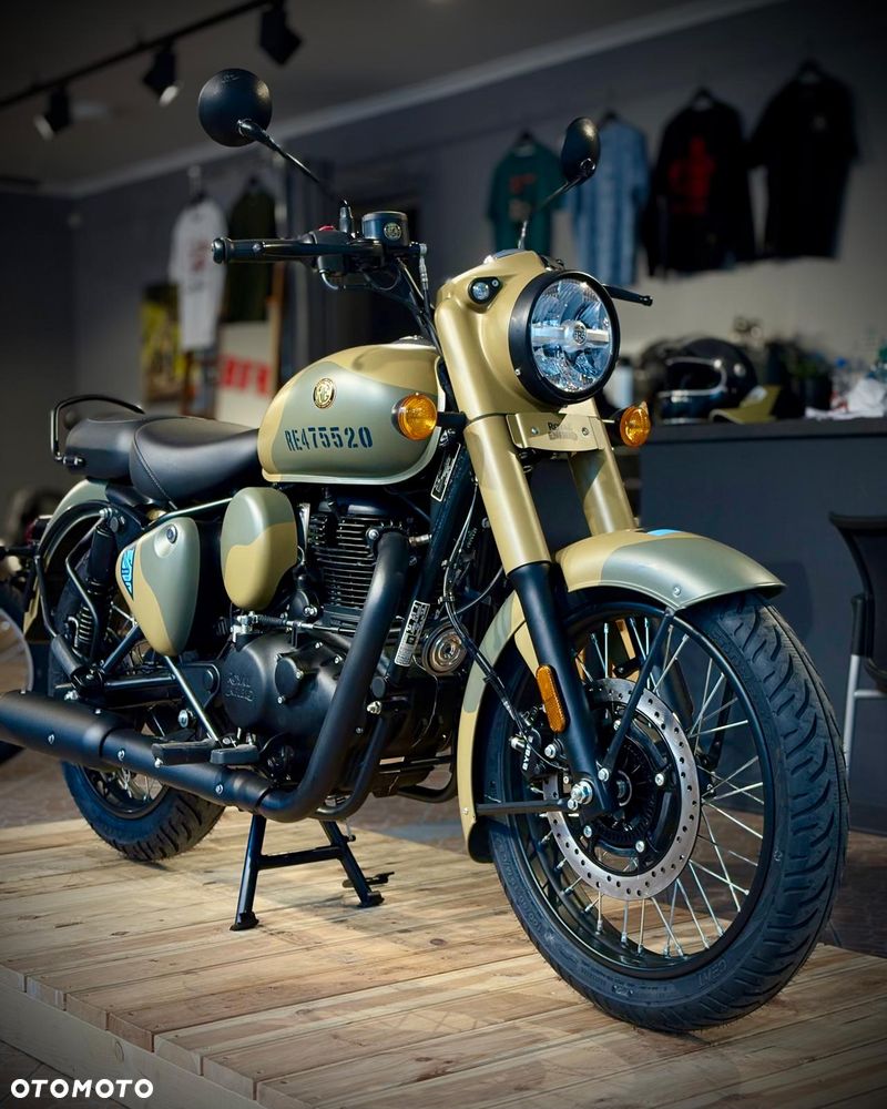 Royal Enfield Classic - 5