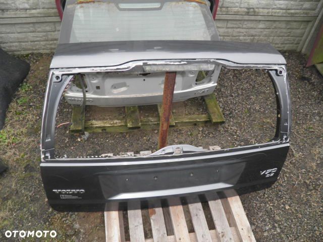 KLAPA TYLNA VOLVO V70 XC70 2001r 2007r - 3