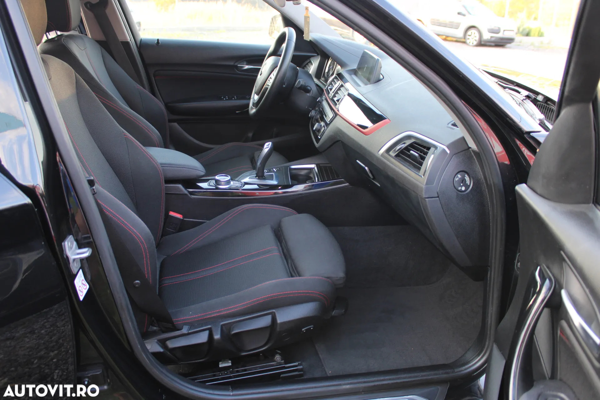 BMW Seria 1 118i Aut. Sport Line - 18