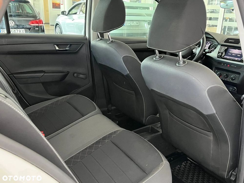 Skoda Fabia 1.0 TSI Ambition - 35