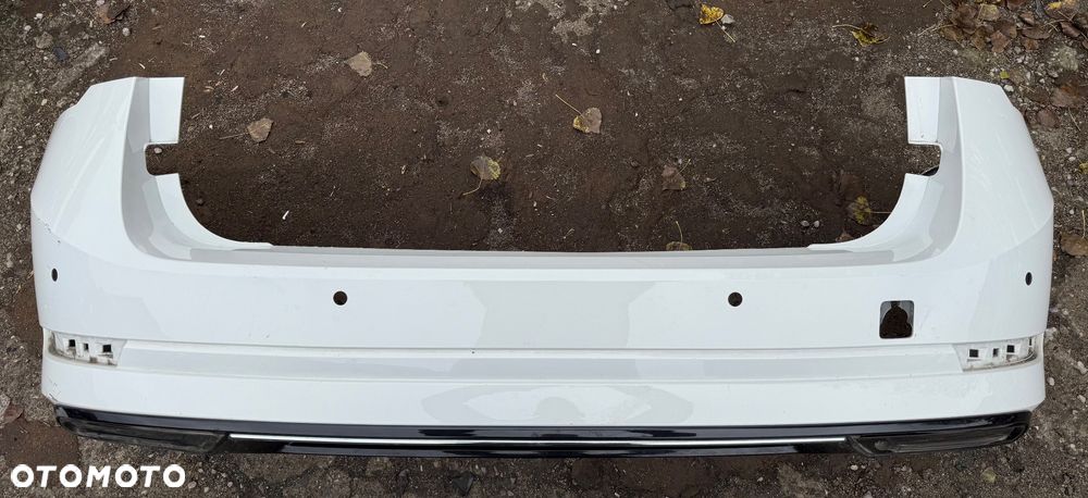 ZDERZAK TYŁ TYLNI SKODA OCTAVIA IV SEDAN 5E6 5E6807421 5E5071610