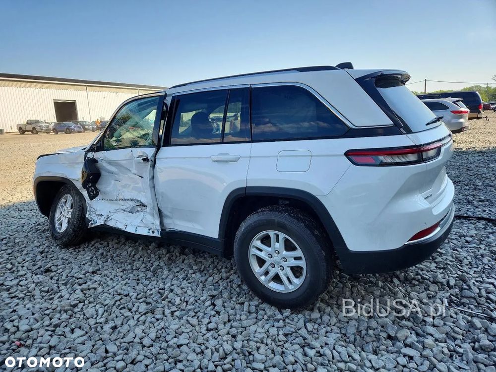 Jeep Grand Cherokee - 10