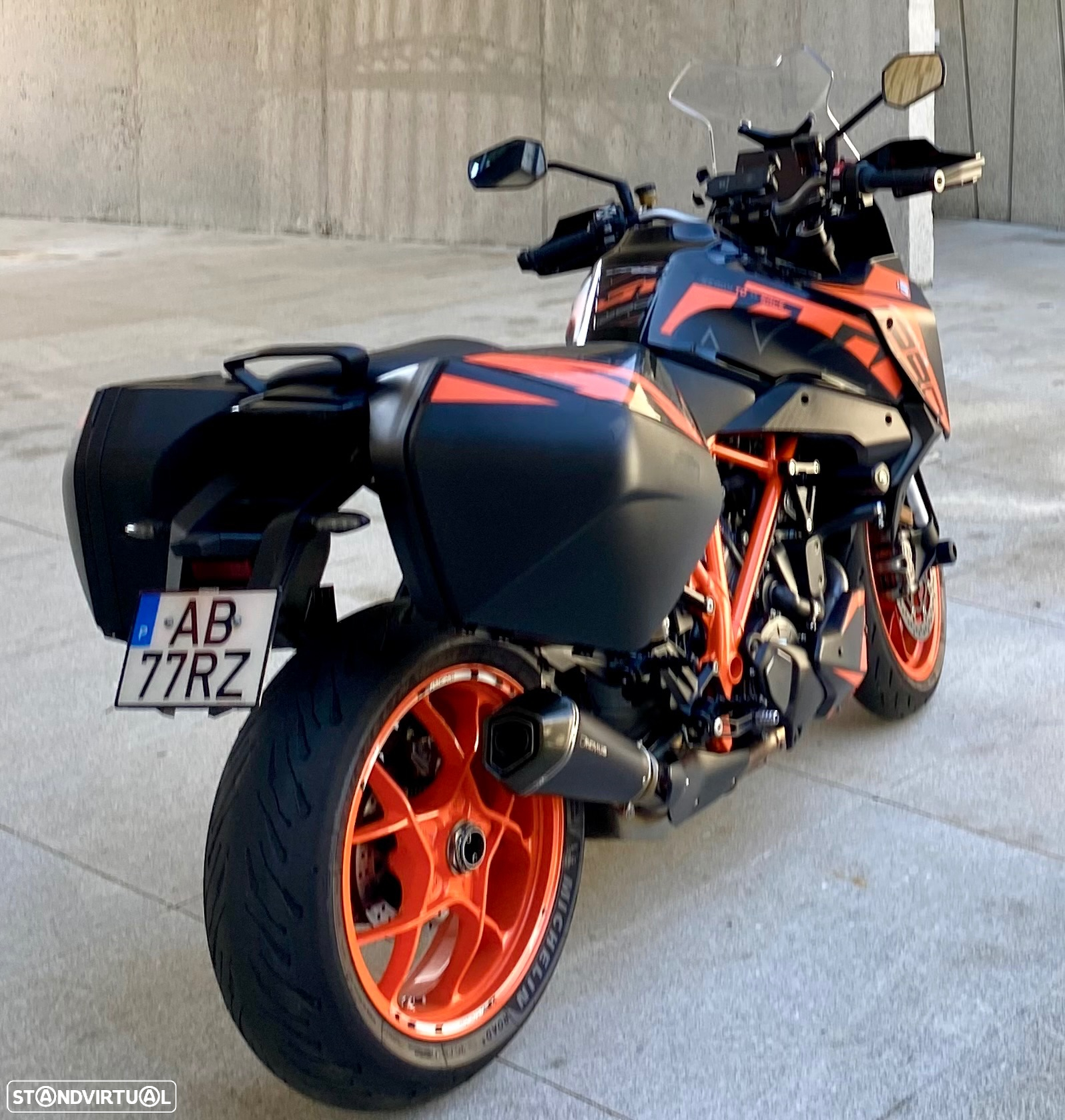KTM Superduke GT - 11