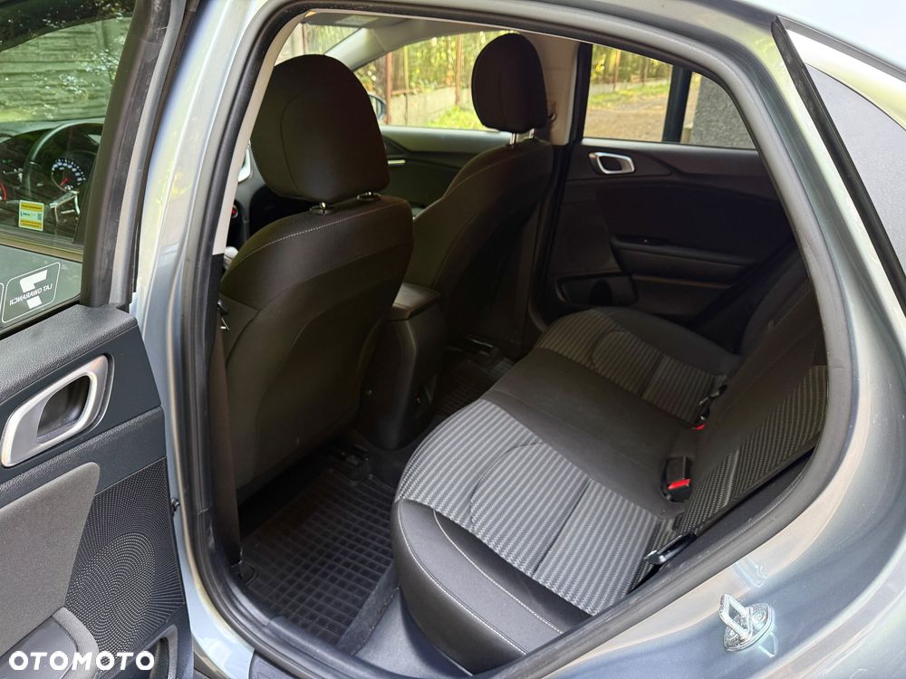 Kia XCeed 1.5 T-GDI M DCT - 12