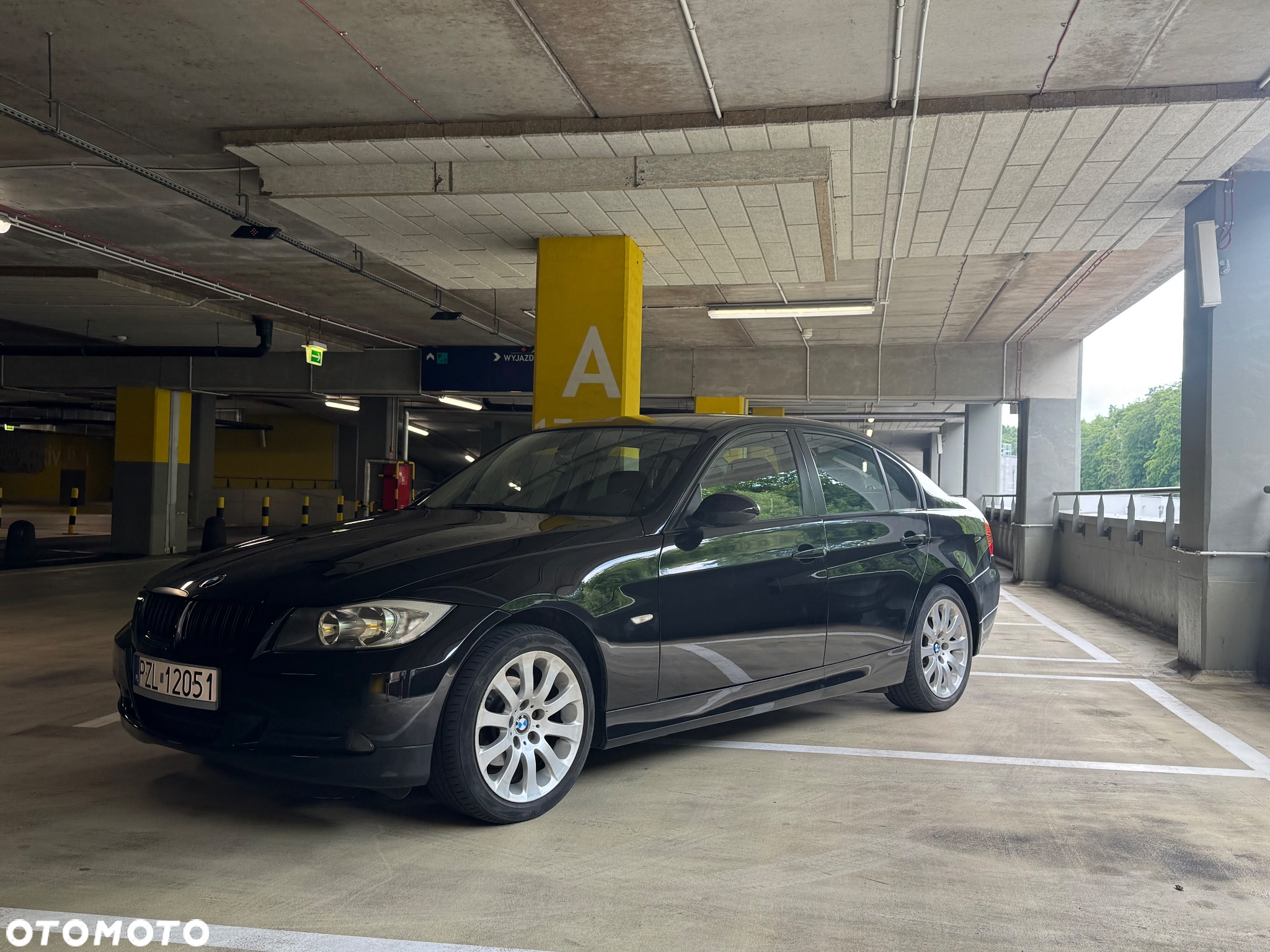 BMW Seria 3 318i - 7