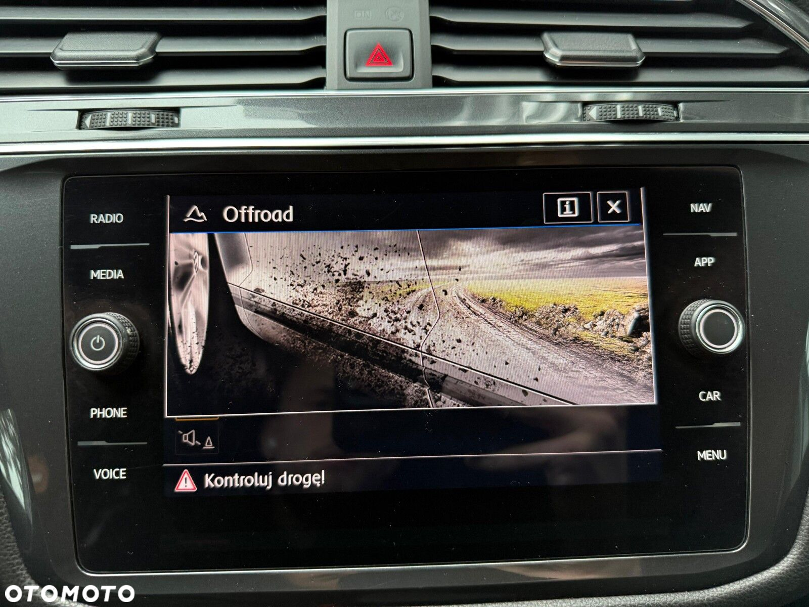 Volkswagen Tiguan Allspace 2.0 TSI 4Mot Comfortline DSG 7os - 30