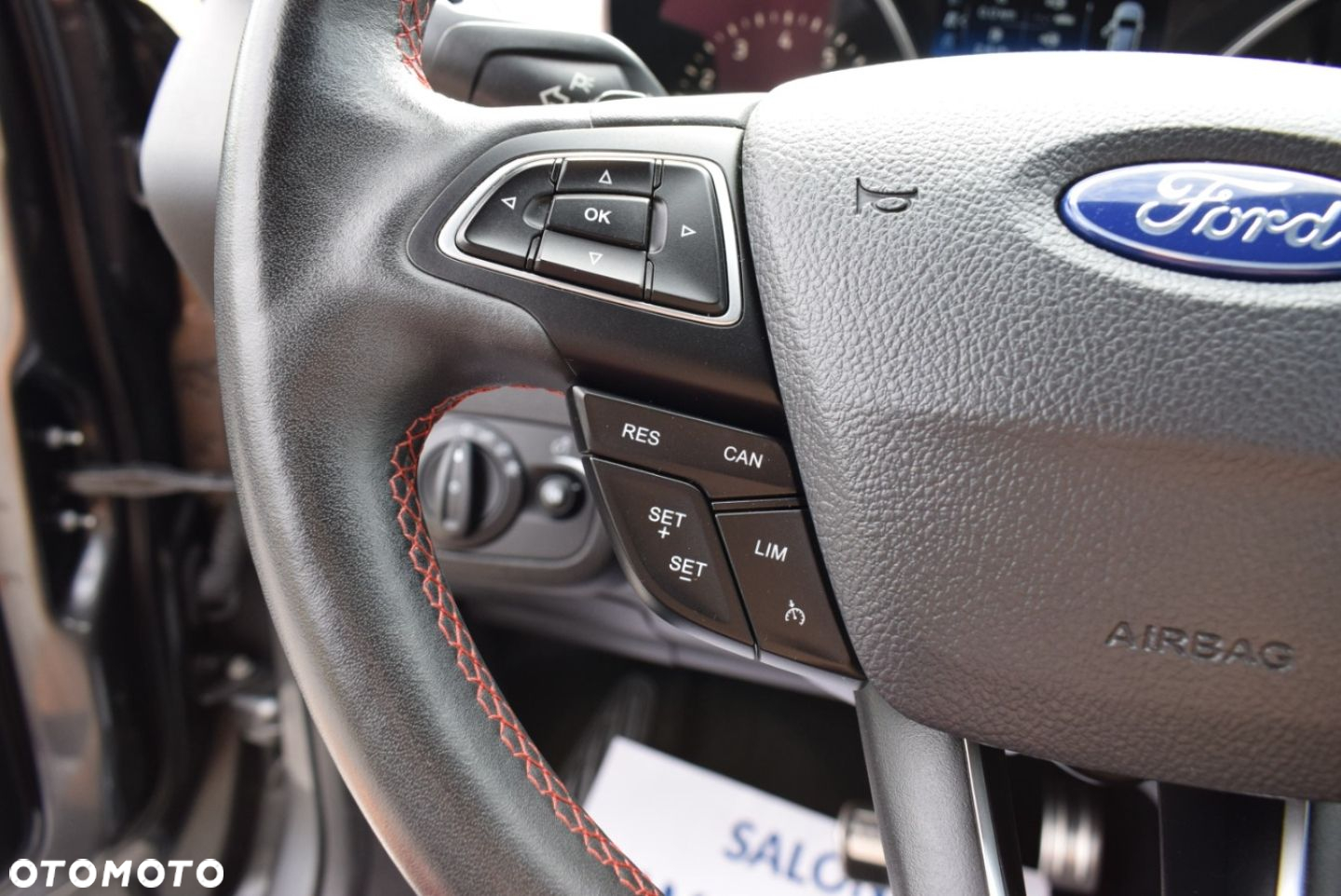 Ford Kuga - 29