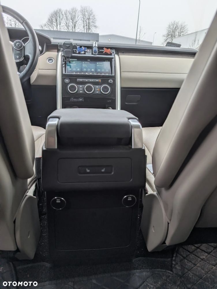 Land Rover Discovery - 9