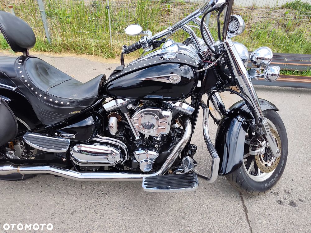 Yamaha Road Star - 24