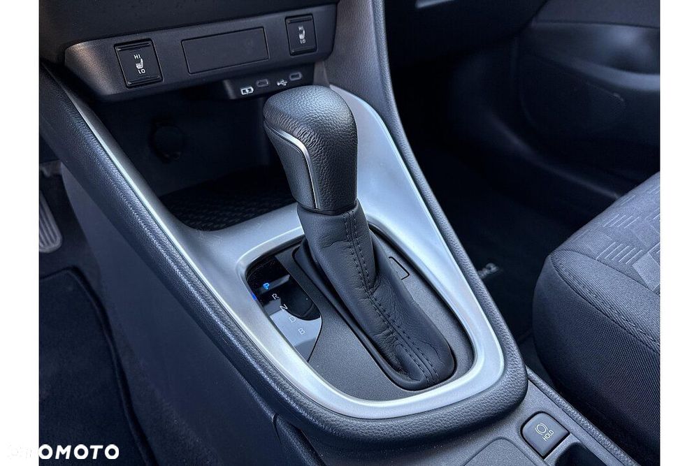 Mazda 2 - 10
