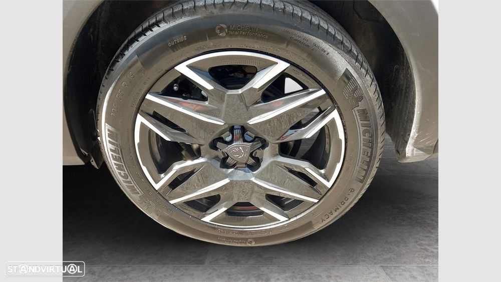 Peugeot 3008 1.2 Hybrid Allure e-DCS6 - 11
