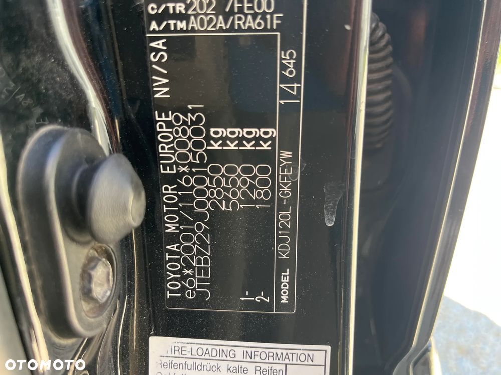 Toyota Land Cruiser - 18