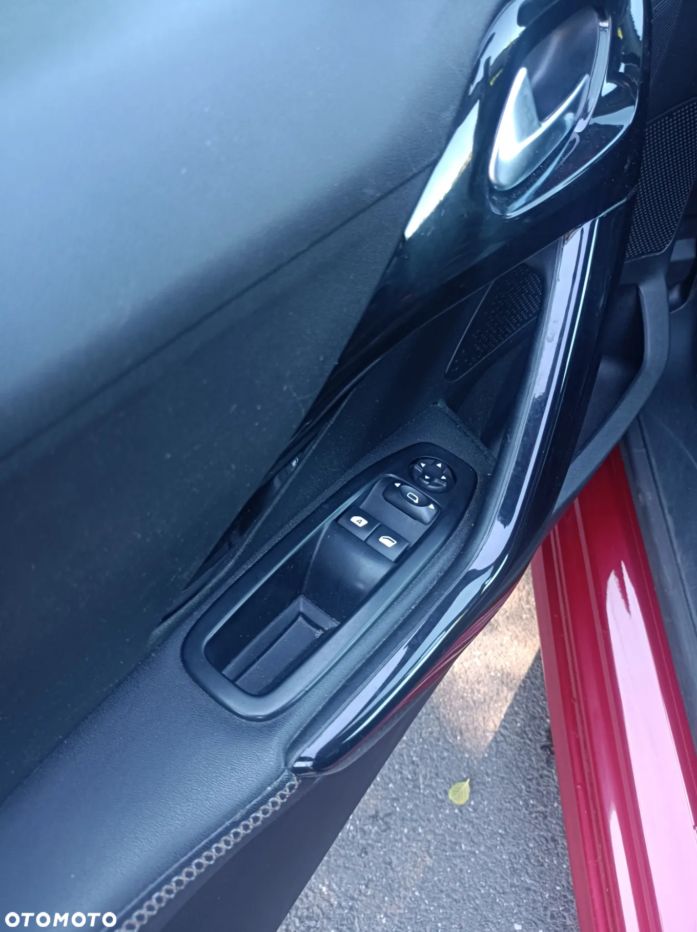 Peugeot 208 1.6 VTi Allure - 13